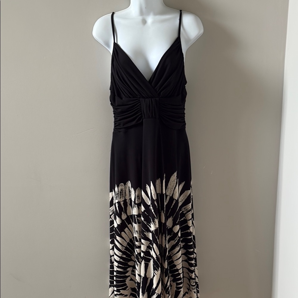 Vintage: Morgan McFeeters Spaghetti Strap Dress, Size 12. Cool floral design